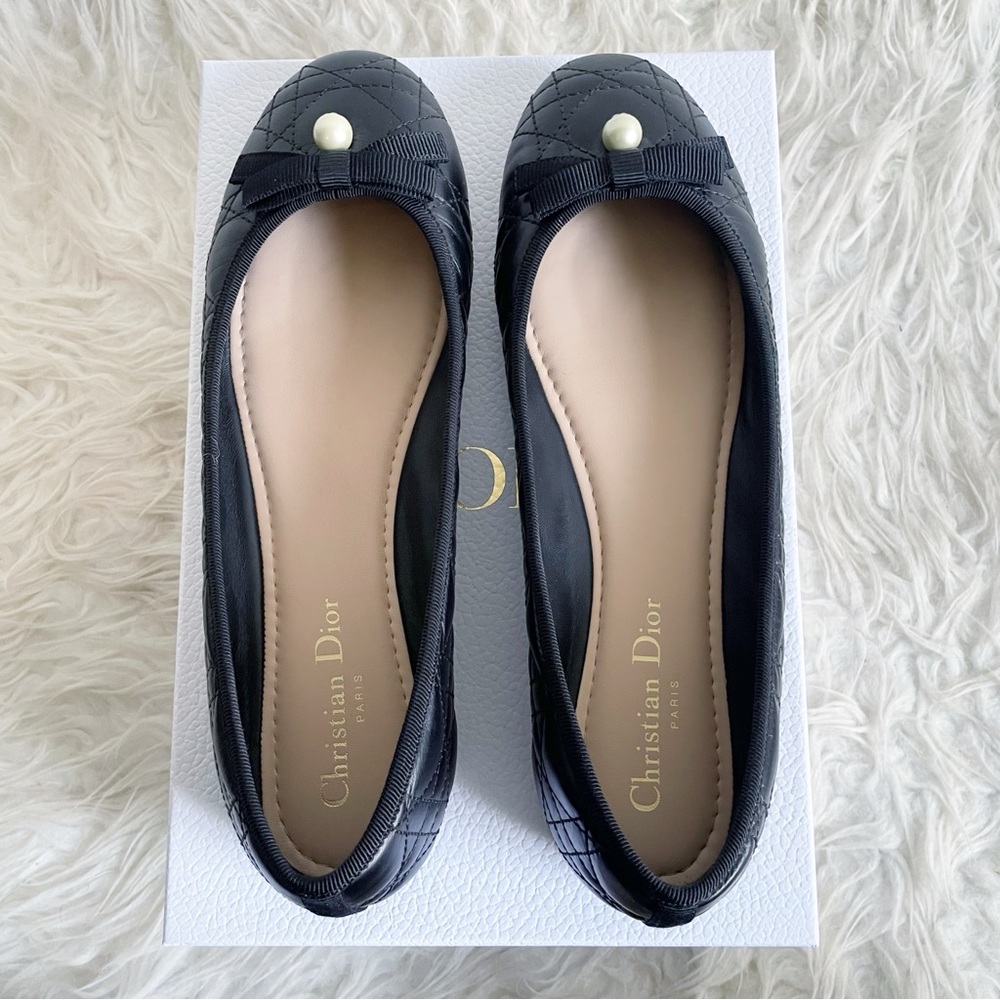 Christian Dior Ballet Flat Black Quilted Cannage Calfskin Pearl Bow size 40 - Picture 9 of 16